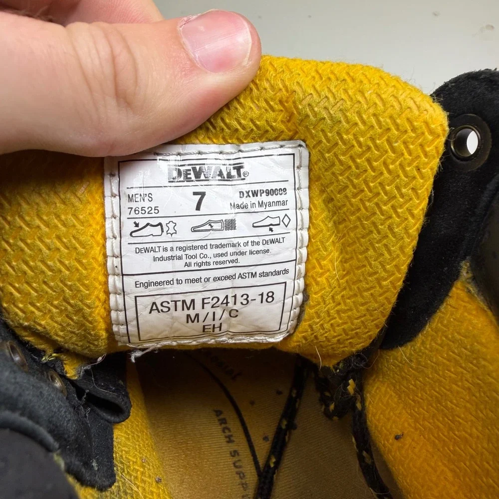 DeWalt Mens Black Leather Steel Toe Work Boots DXWP90009 Size 7 EH Rated‎